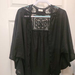 Melrose Chic shrug; black, size 3X